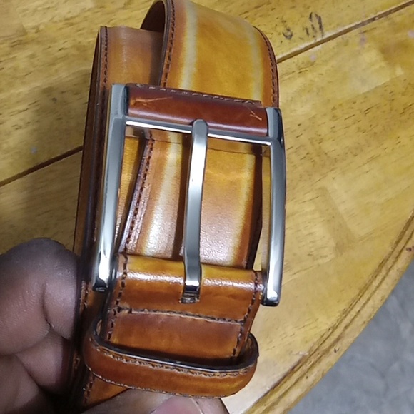 Magnanni Spanish Men's Tan Leather Belt - Picture 9 of 16